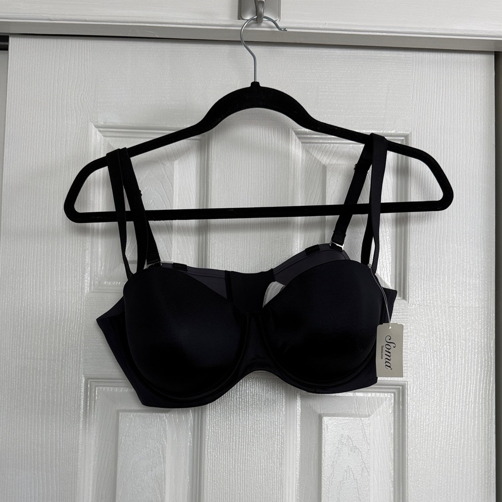 Soma vanishing strapless bra 40B
